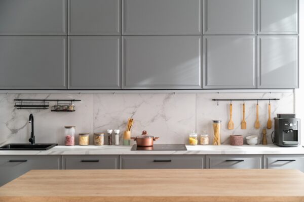 shutterstock_2332999633